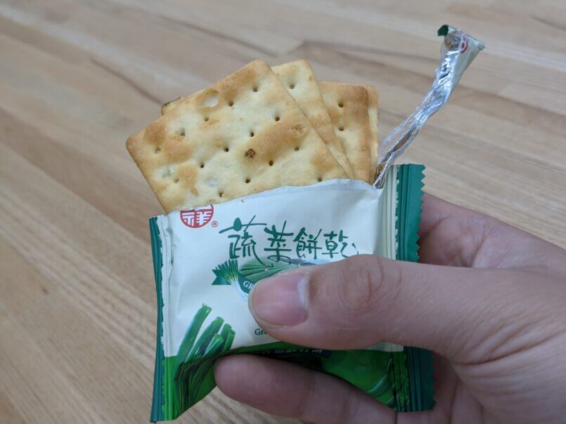 中秋節烤肉食材怎麼挑不踩雷？零食配蘇打餅就對了。What food to choose on moon festival? saltine cookies are the best cookies.